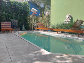 Chalé com piscina